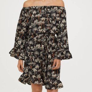 NWOT H&M black off-shoulder dress in jungle print